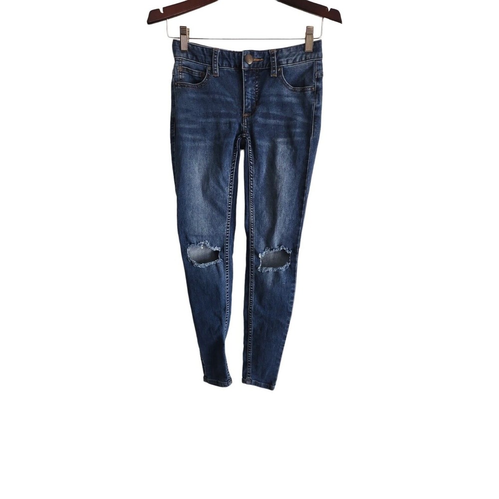 Free People Jeans Women's Size 24‎ Blue Denim Low-Rise Stretch Distressed-knee